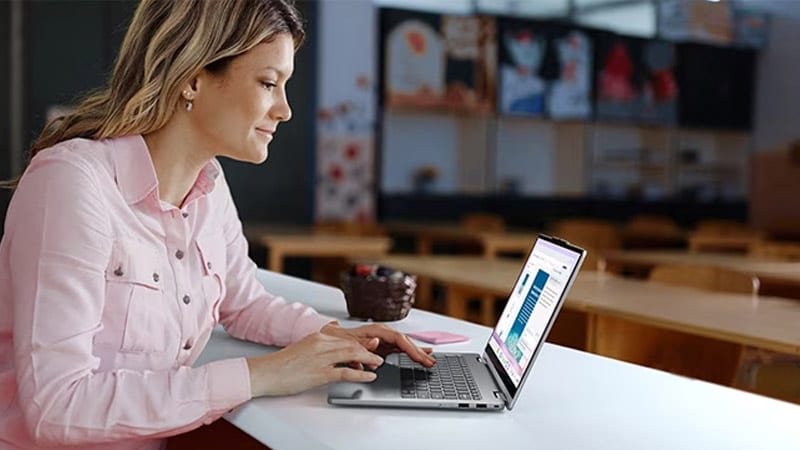 Lenovo Education Devices