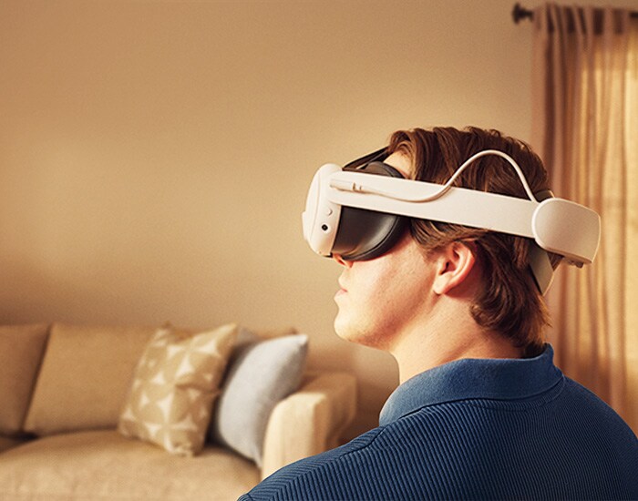 Meta virtual reality headset