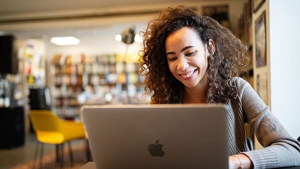 Apple and Connection