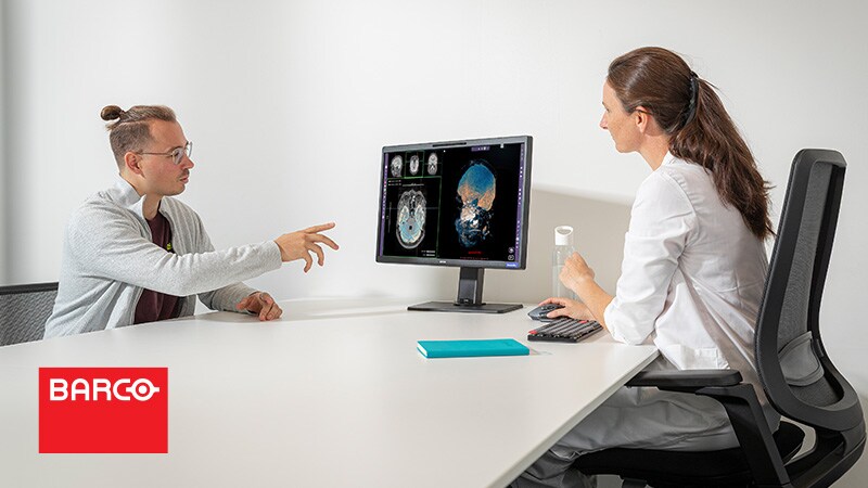 3945671 Q326 Barco Healthcare Eonis Vision Awareness M2 Patients